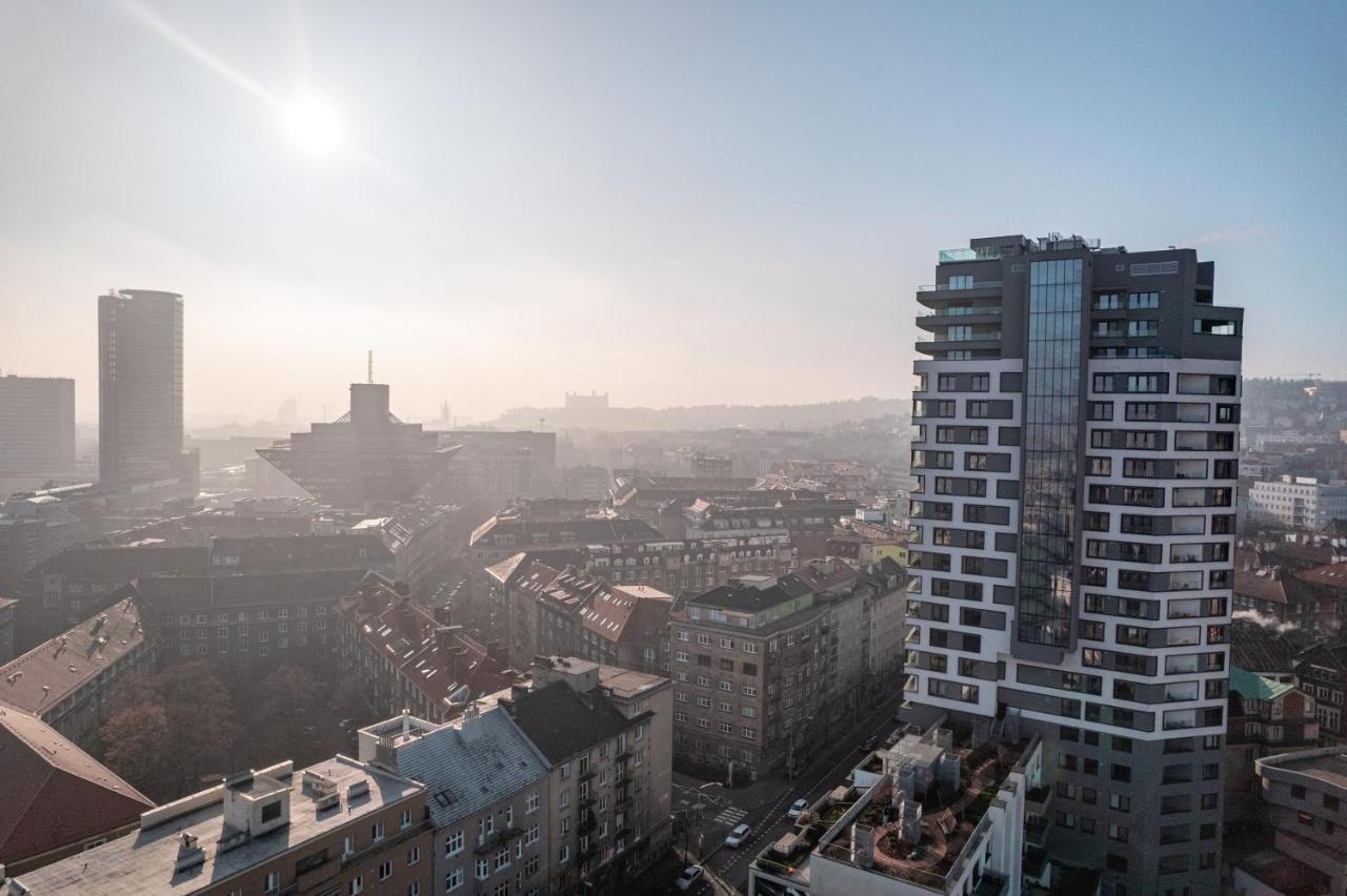 Ferienwohnung Lam Premiere - Ac - Awesome View In Pressburg Exterior foto